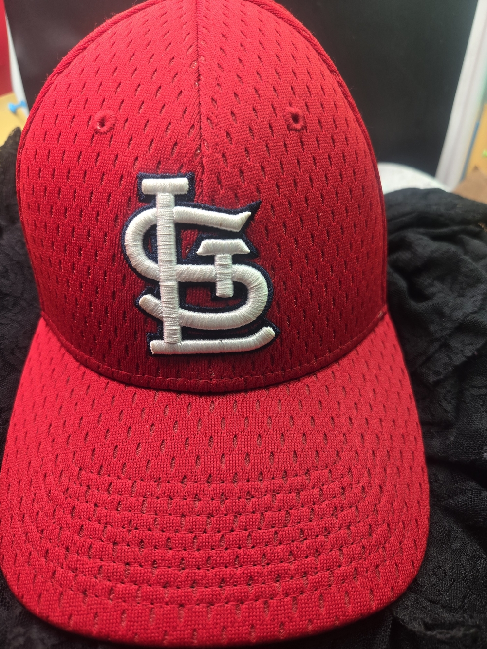 New Era St. Louis Cardinals batting practice mesh cap with a white embroidered "